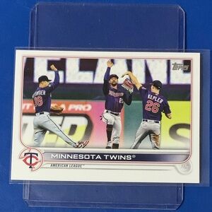 Minnesota Twins #435 2022 Topps Baseball Trading Card